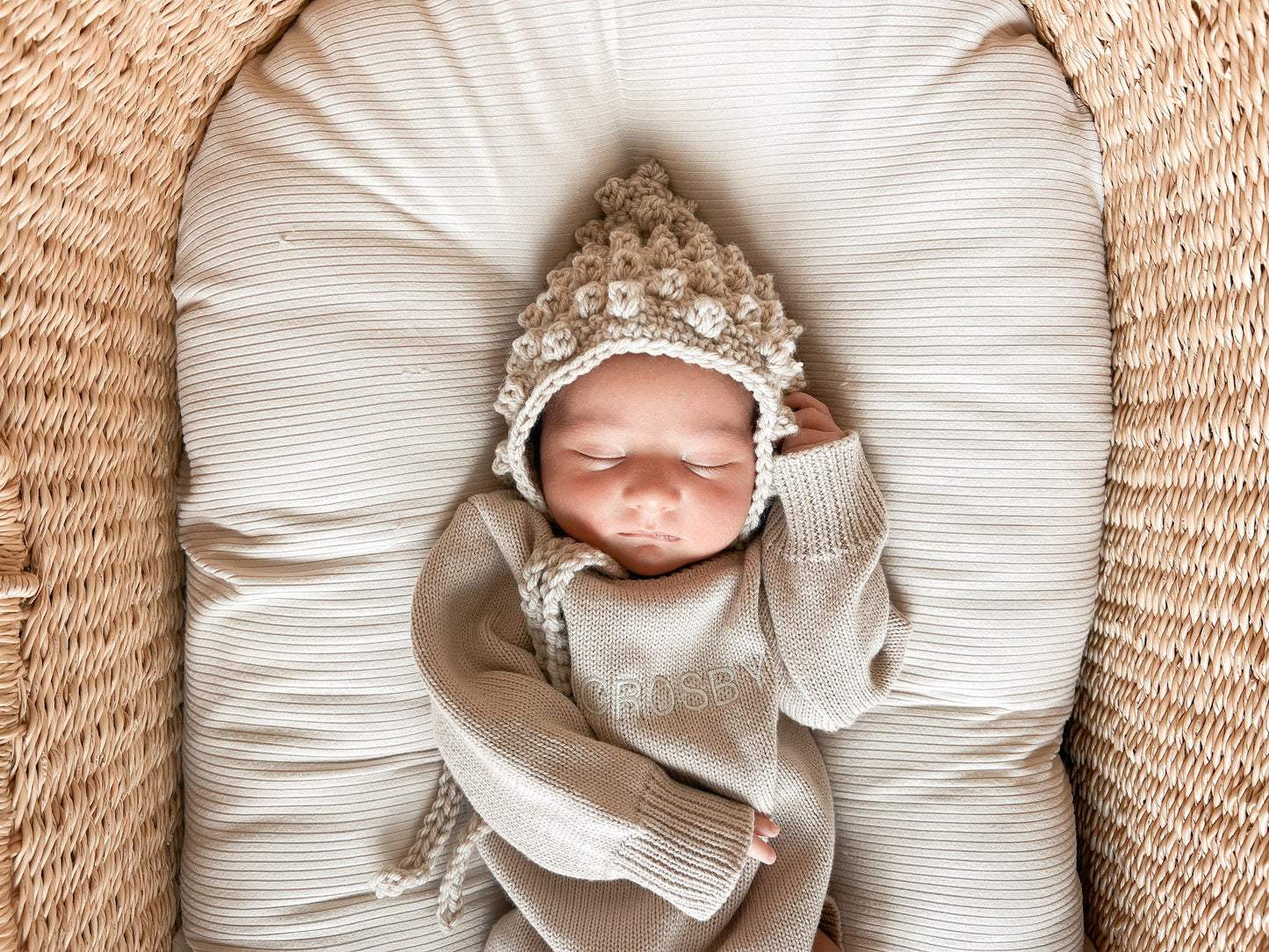 Oat Ribbed Baby Lounger Cover