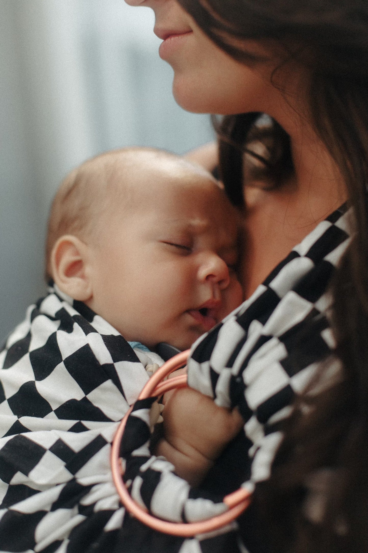 Black Race Ring Sling Carrier