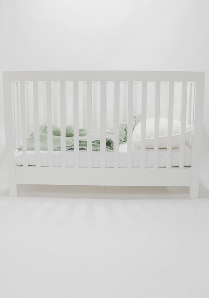 Ivy Gingham Quilted Blanket