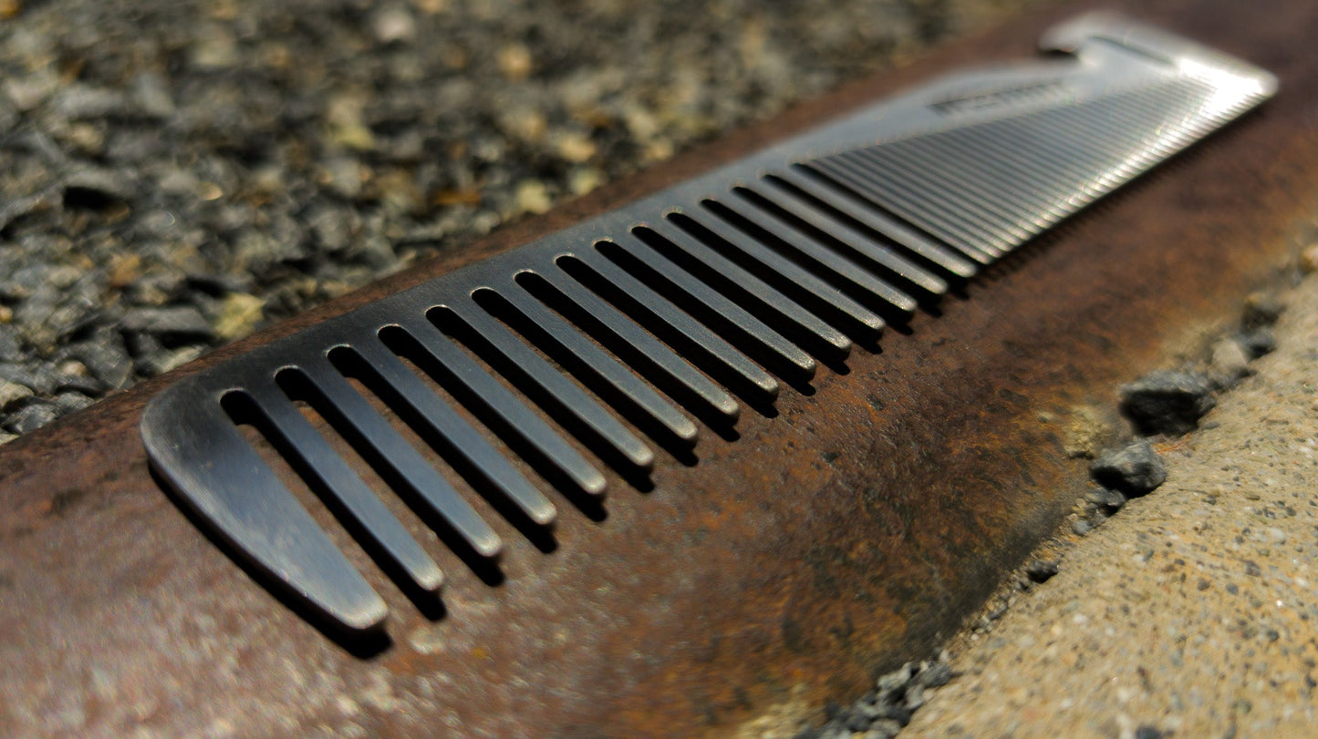 True Steel Retro Apex Dresser Comb